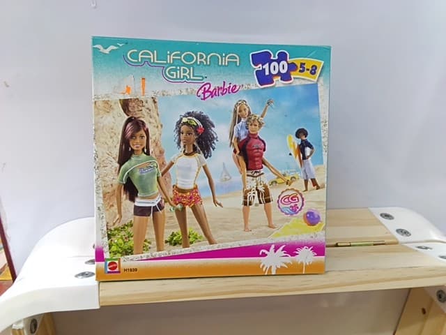 CALIFORNIA GIRL ROMPECABEZA
