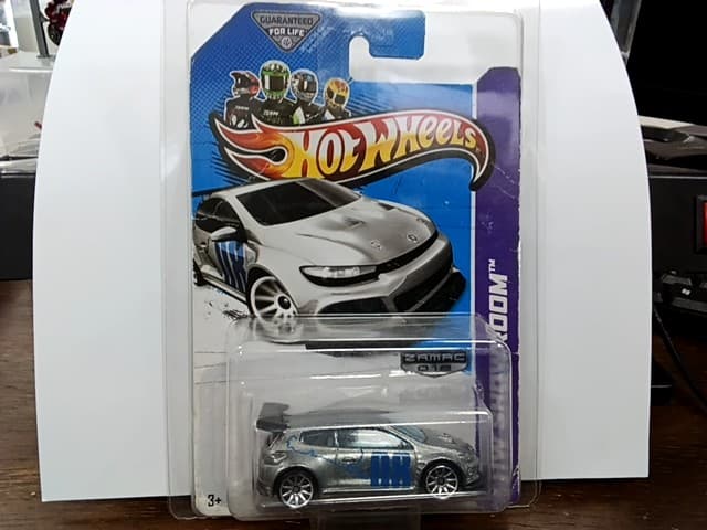 VOLKSWAGEN SCIROCCO GT 24