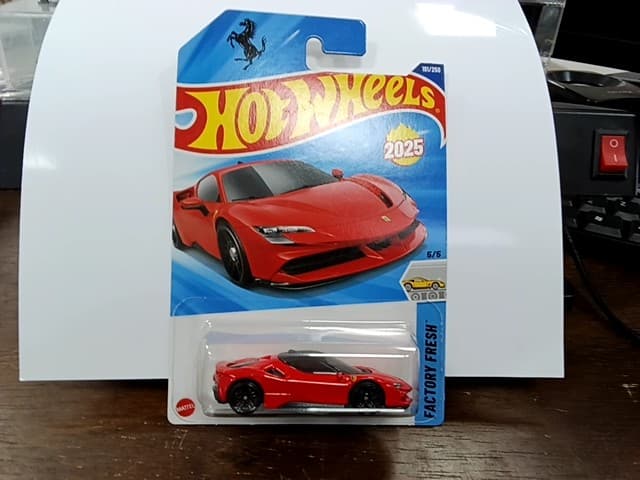 FERRARI SF90 STRADALE