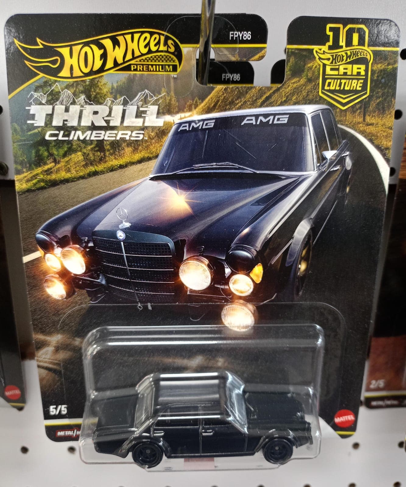 MERCEDES-BENZ 300 SEL 6,8 AMG