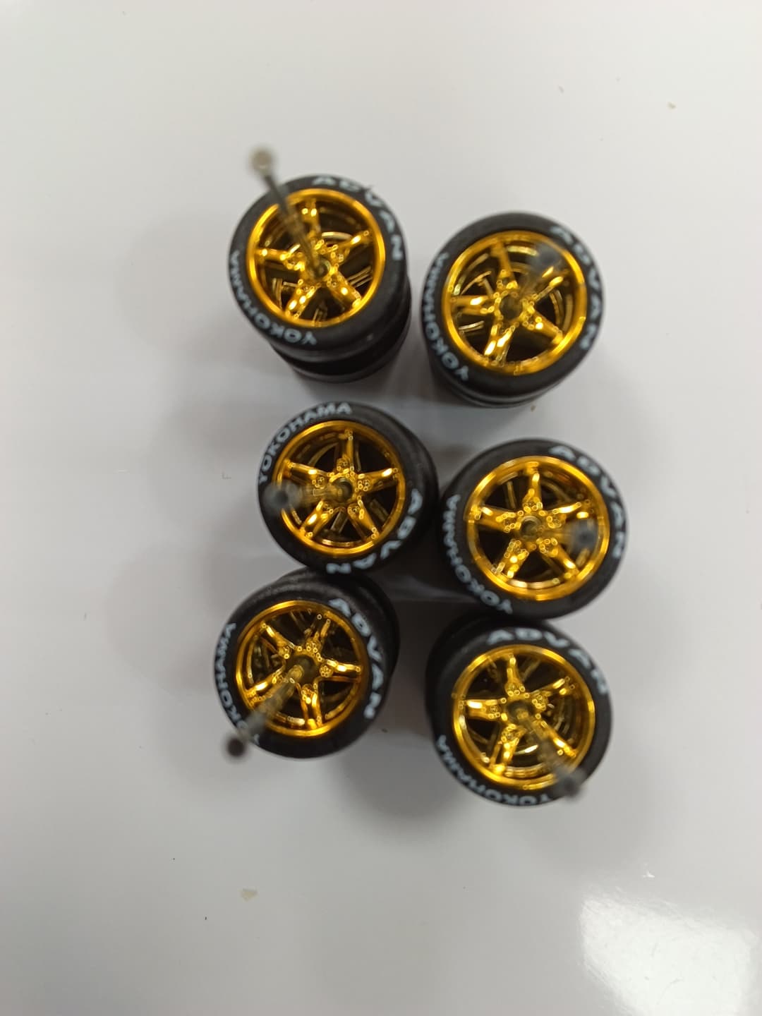 LLANTAS DE GOMA PISTERA