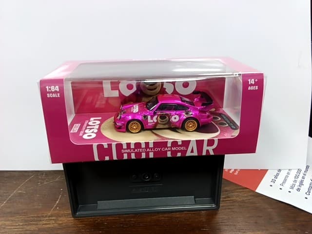 COOL CAR LOTSO PORCHE 911