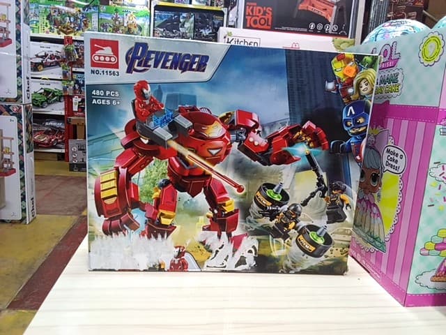 MARVEL REVENGER