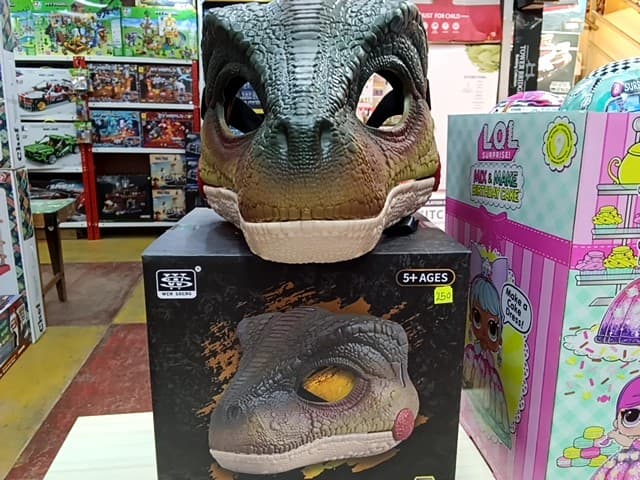 Máscara dino pequeño