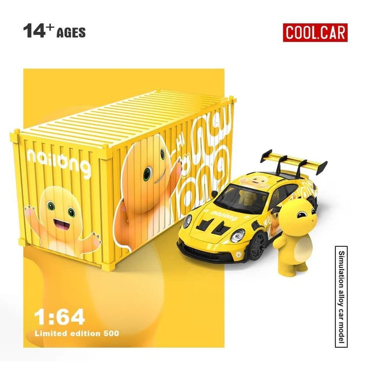 Porsche 992 GT3 RS w/Figurine & Container - Milk Dragon