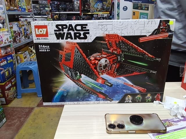 STAR WARS CASA ROJO N11422